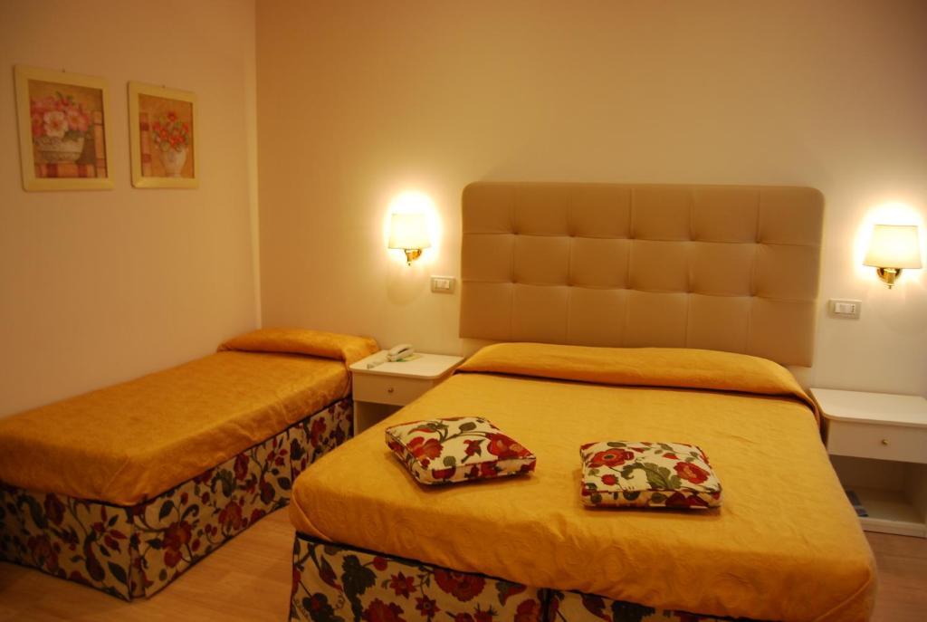 Hotel Bahia San Benedetto del Tronto Room photo